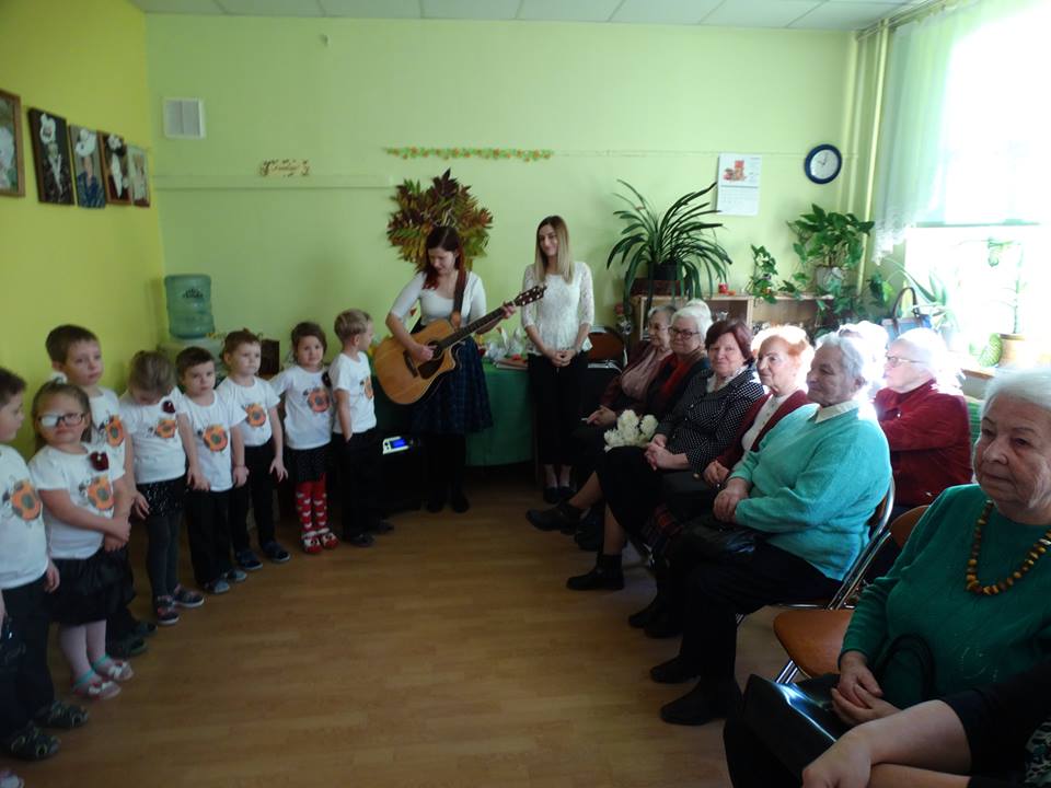 23318999_1954942684745379_2810822222242892036_n